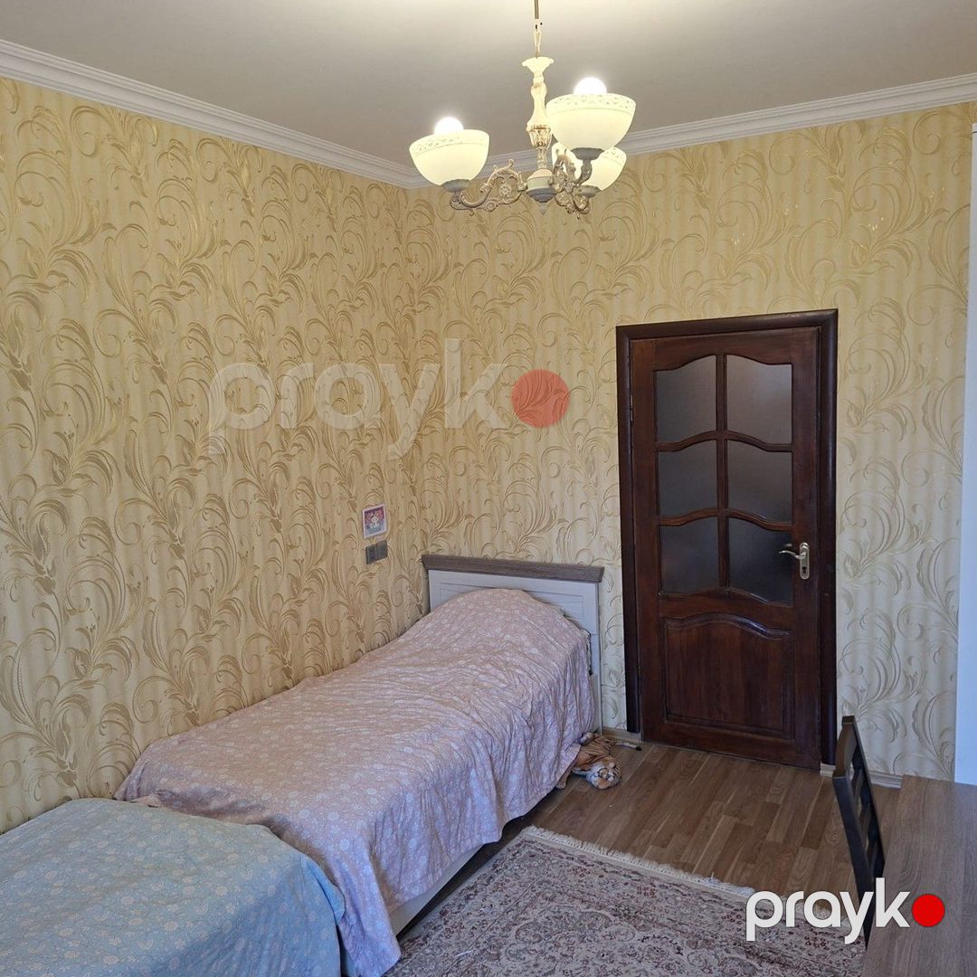 Satılır 4 otaqlı köhnə tikili 95 m² — Mənzil, Bakı (8)