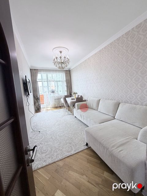 Satılır 2 otaqlı yeni tikili 72 m² — Bakı