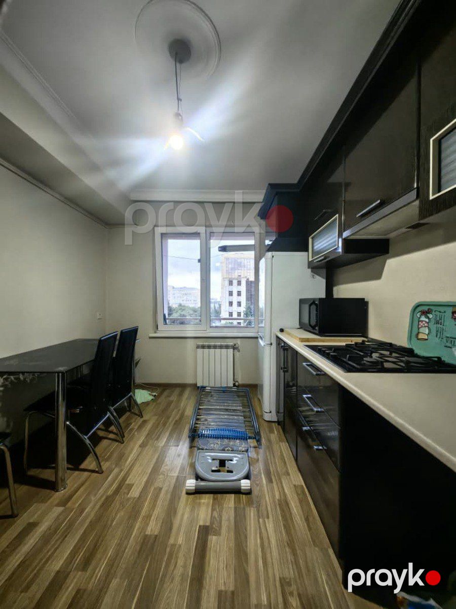 Satılır 1 otaqlı köhnə tikili 45 m² — Mənzil, Bakı (11)