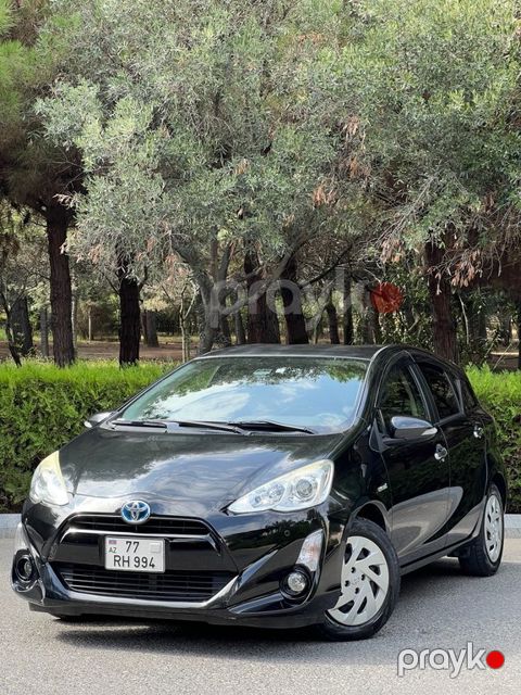 Toyota Aqua, 1.5 L, 0.9 kWh, 2017 il, 141 400 km — Bakı