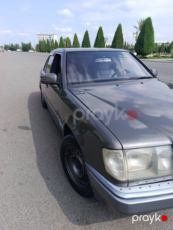 Mercedes 220 E, 2.2 L, 1989 il, 136 452 km — Avtomobillər, Gəncə (11)