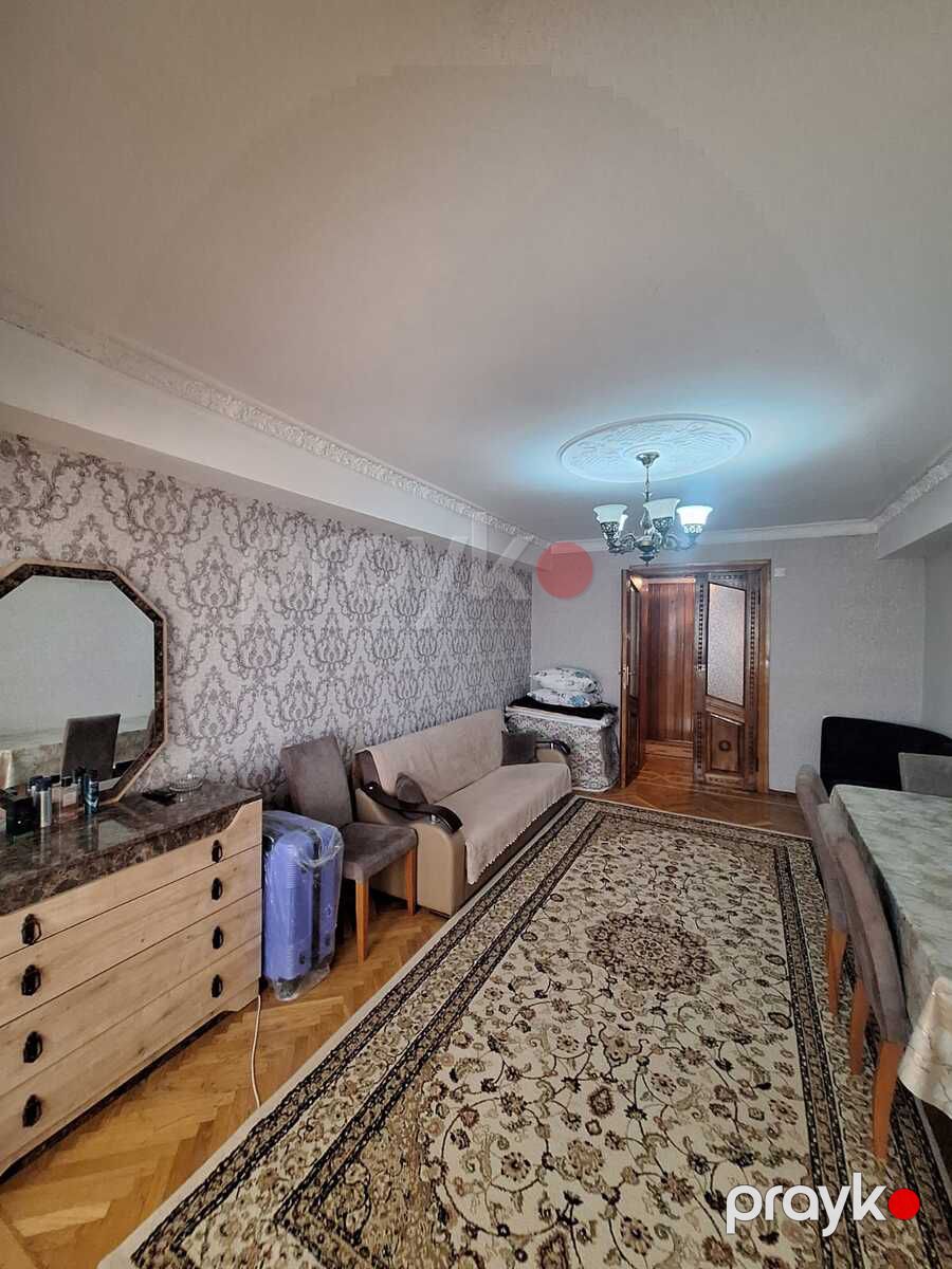Satılır 2 otaqlı köhnə tikili 75 m² — Mənzil, Bakı (2)