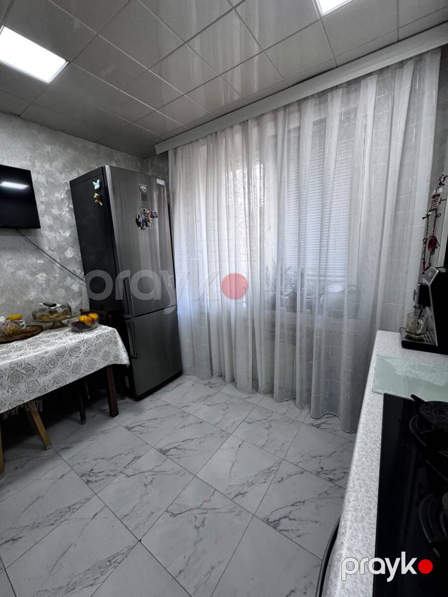 Satılır 2 otaqlı köhnə tikili 55 m² — Mənzil, Bakı (8)
