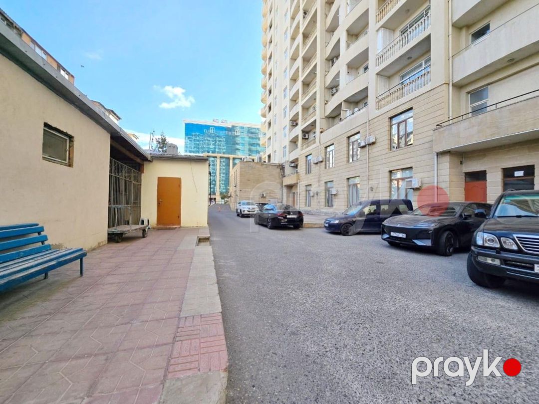 Satılır 4 otaqlı yeni tikili 220 m² — Mənzil, Bakı (3)