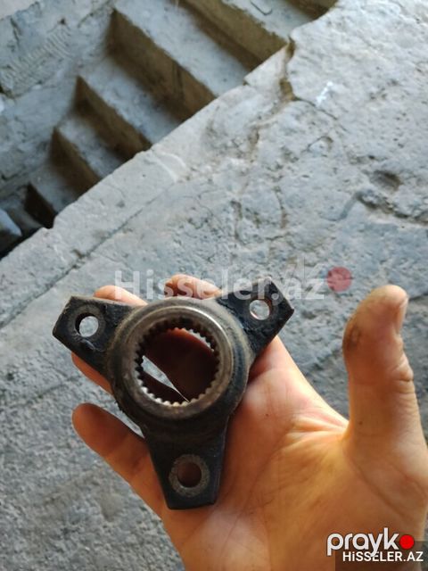 Surətlər qutusu çıxışı — Bakı