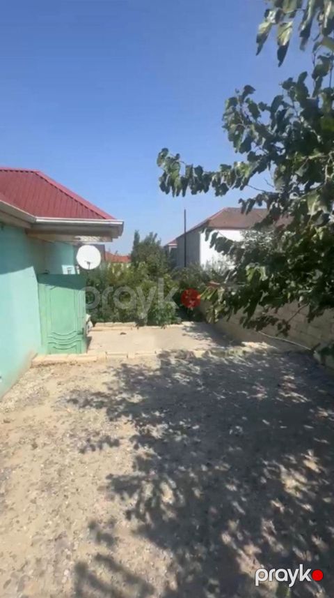 Satılır 2 otaqlı həyət evi/bağ evi 60 m² — Bakı