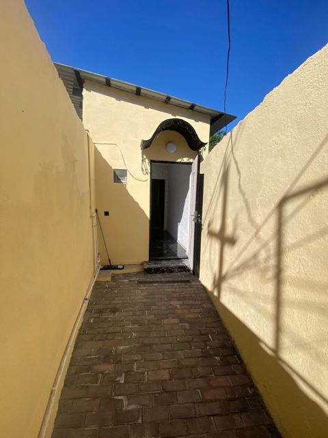 Satılır 2 otaqlı həyət evi/bağ evi 55 m² — Loğman