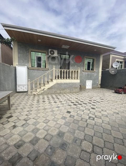 Satılır 3 otaqlı həyət evi/bağ evi 110 m² — Bakı