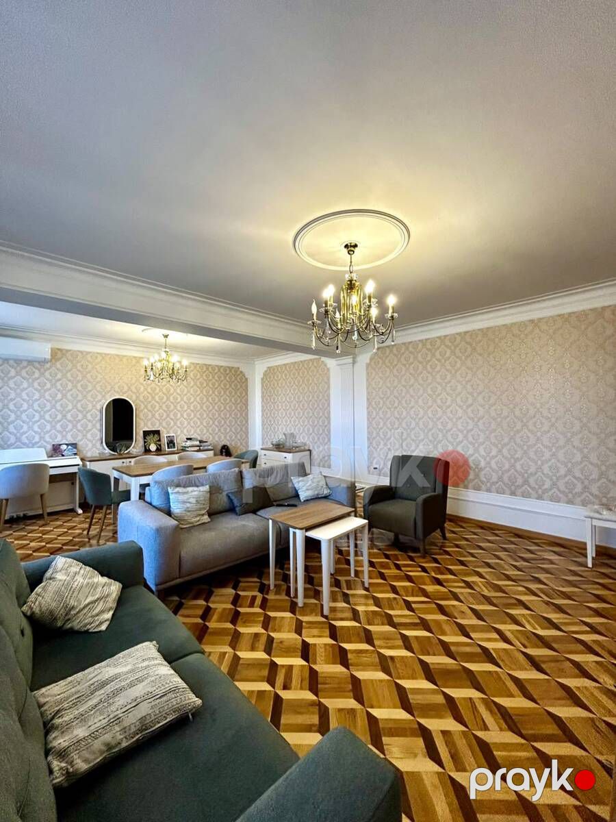 Satılır 5 otaqlı köhnə tikili 135 m² — Mənzil, Bakı (3)