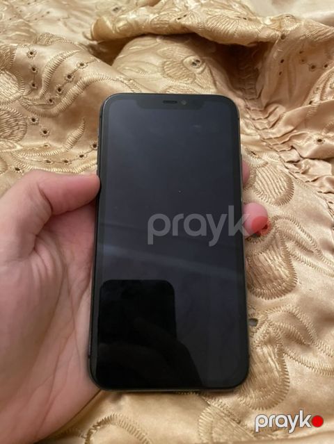 IPhone 11, Qara, Face ID — Bakı