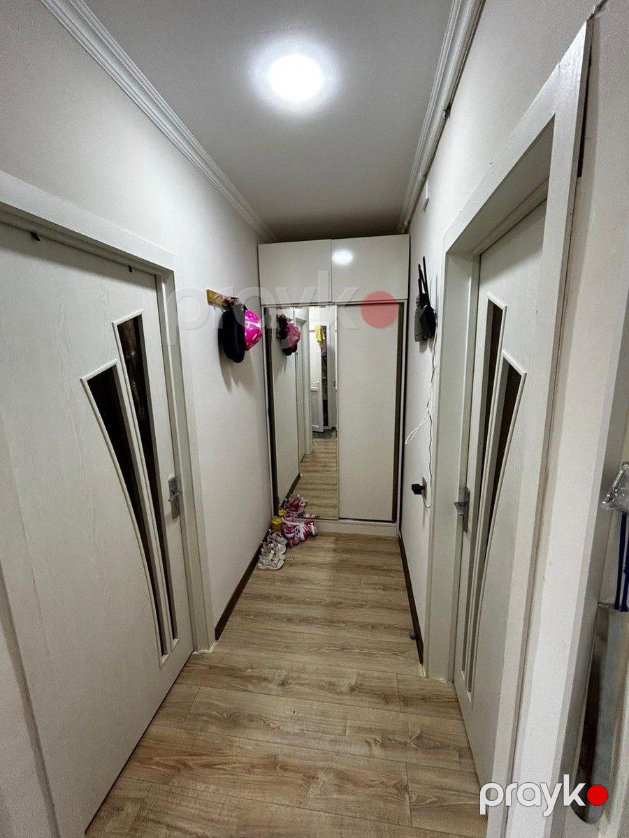 Satılır 2 otaqlı köhnə tikili 52 m² — Mənzil, Bakı (2)