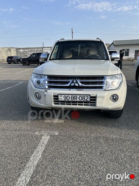 Mitsubishi Pajero, 3.5 L, 2010 il, 271 000 km — Bakı