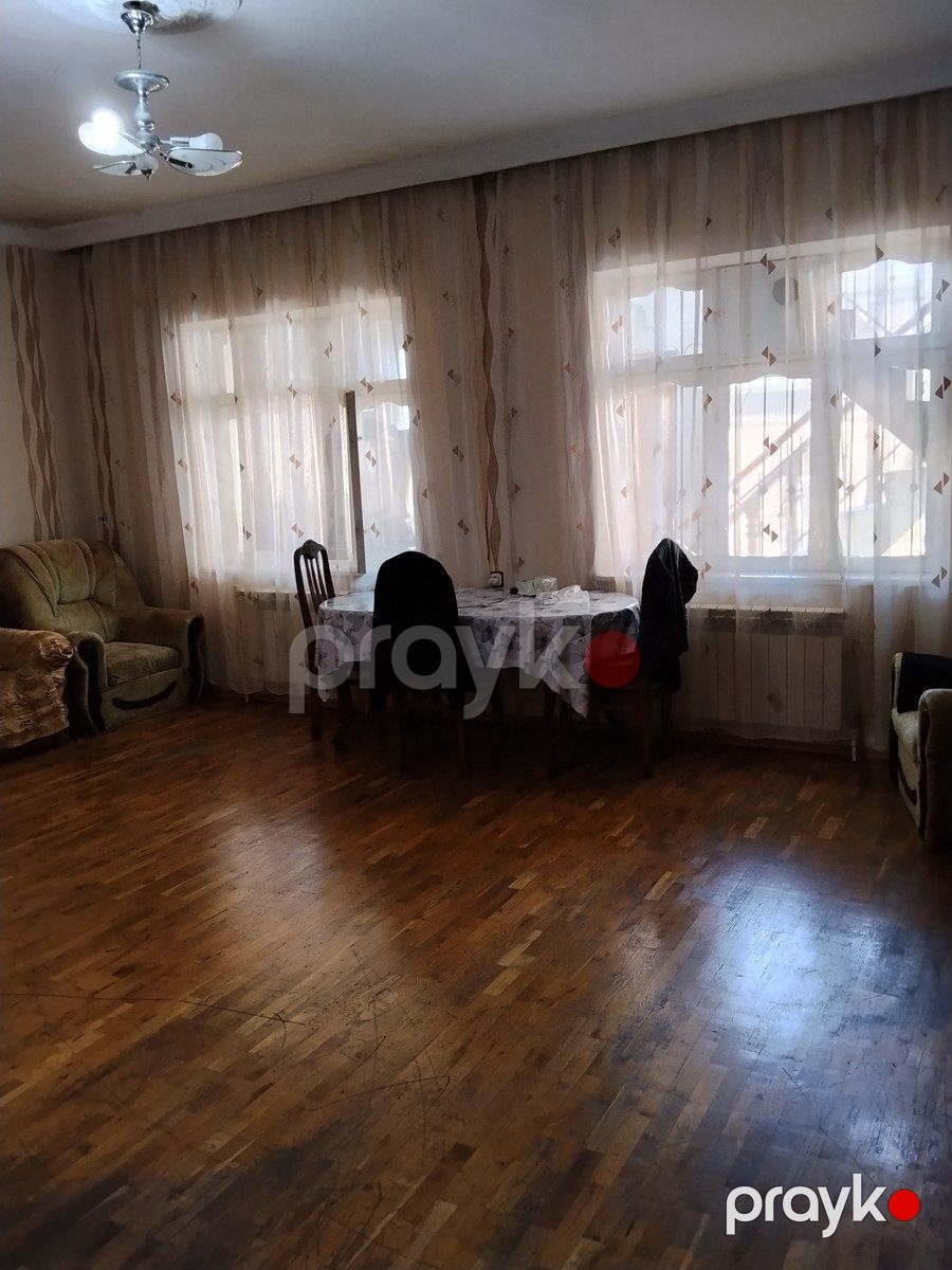 Satılır 12 otaqlı həyət evi/bağ evi 292 m² — Ev, villa, Bakı (10)