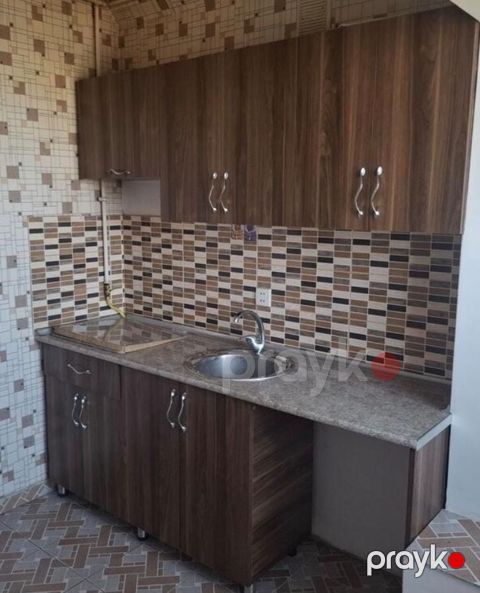 Mətbəx mebeli Yeni Satılır 330₼ Quraşdırılıb boş evdə qalıb istifadə — Bakı