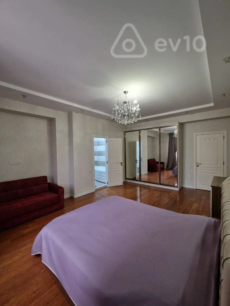 4 otaqlı mənzil, 190 m², Səməd Vurğun Bağının yaxınlığı — kirayə — Mənzil, Bakı (7)