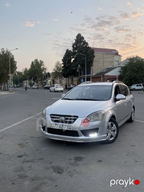 Kia Ceed SW, 1.6 L, 2008 il, 500 000 km — Gəncə