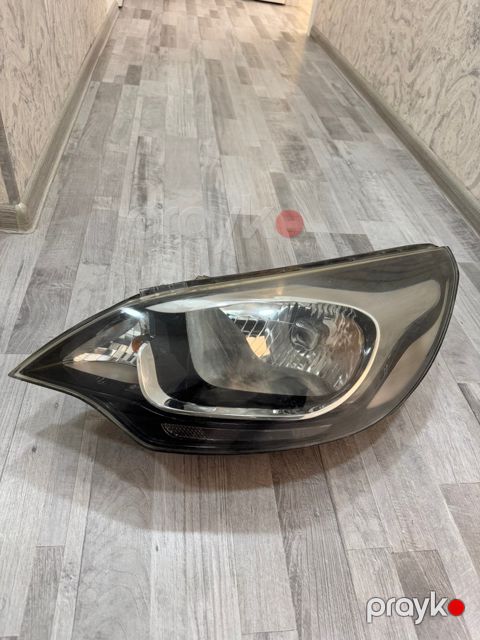 Kia Rio sol farası — Bakı