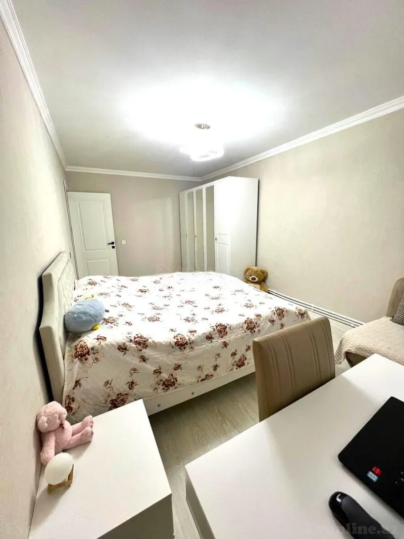 Satılır 3 otaqlı Mənzil Köhnə tikili 70 m² Bakı, Nizami r., Xalqlar Dostluğu m., 8-ci kilometr — Mənzil, Bakı (3)