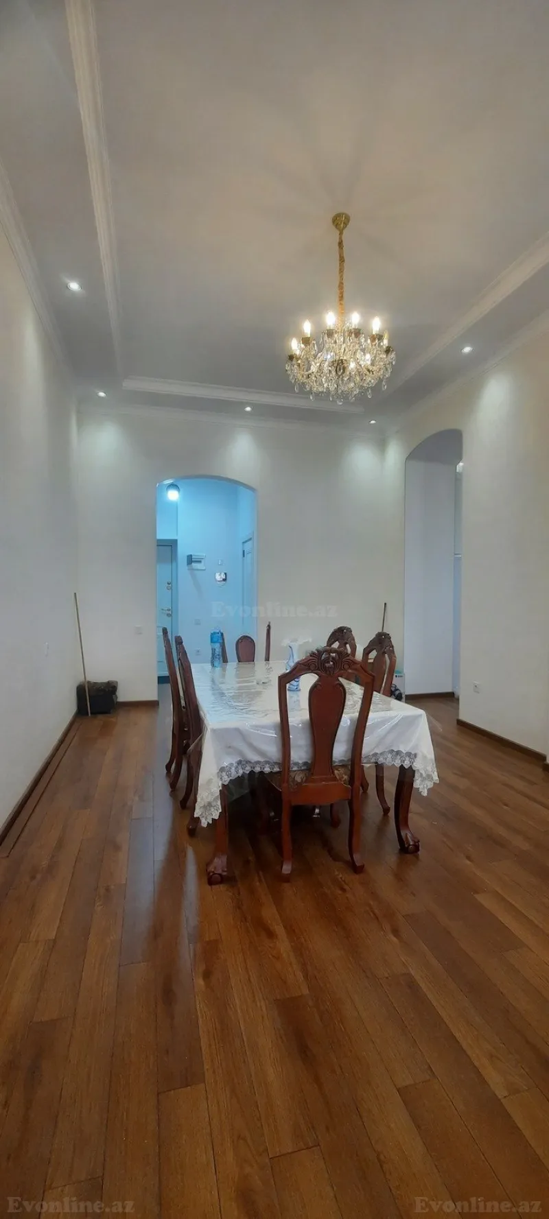 Kirayə verilir 3 otaqlı Mənzil Köhnə tikili 110 m² Bakı, Yasamal r., Nizami m — Bakı