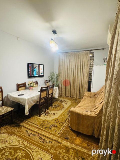 Satılır 2 otaqlı köhnə tikili 45 m² — Bakı