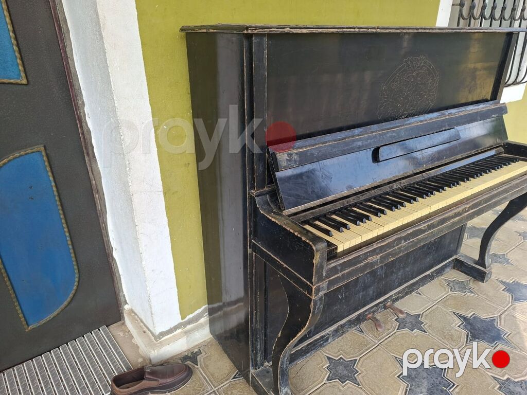 Pianino satılır problemsiz ünvan Mehdiabad qəsəbəsi — Pianino və digər klaviş alətləri, Mehdiabad (4)