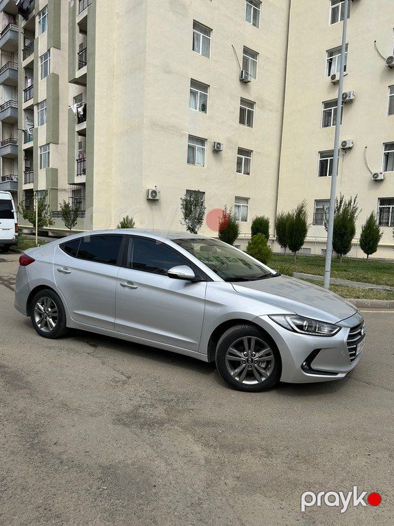Hyundai Elantra, 1.6 L, 2016 il, 220 000 km — Avtomobillər, Gəncə (12)