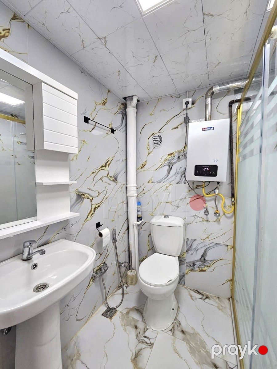 Satılır 2 otaqlı köhnə tikili 35 m² — Mənzil, Bakı (10)