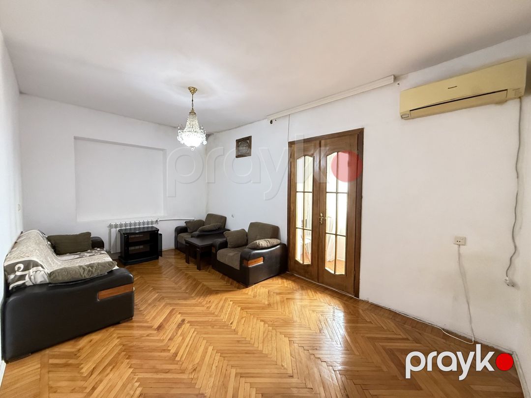 Satılır 1 otaqlı köhnə tikili 40 m² — Mənzil, Bakı (2)