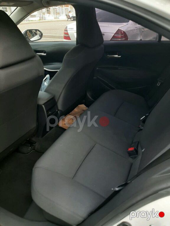 Toyota Corolla, 1.8 L, 0.85 kWh, 2023 il, 80 000 km — Avtomobillər, Bakı (7)