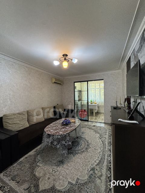 Satılır 2 otaqlı köhnə tikili 38 m² — Bakı