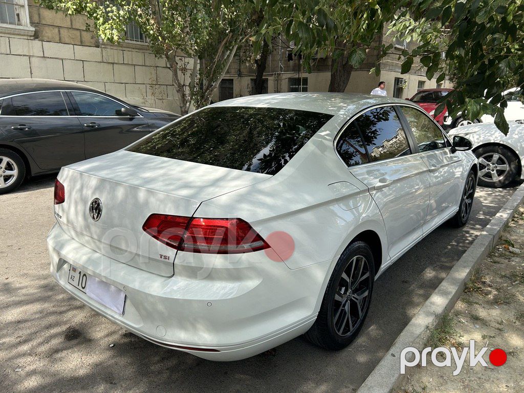 Volkswagen Passat, 2.0 L, 2016 il, 230 000 km — Avtomobillər, Bakı (4)
