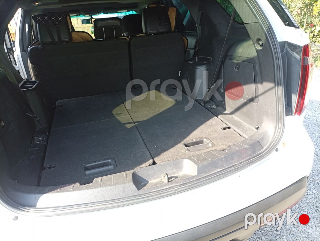 Ford Explorer – ağ rəngli, 7 yerlik tam ölçülü SUV. Texniki və daxili — Avtomobillər, Göyçay (7)