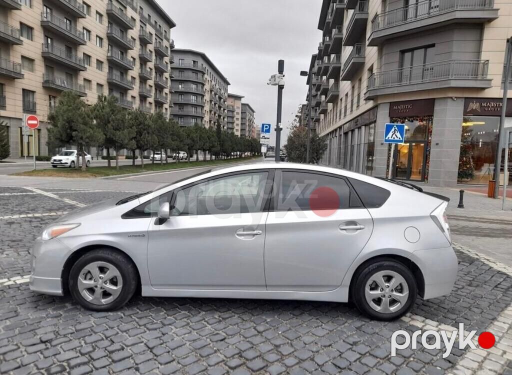 Toyota Prius, 1.8 L, 1.3 kWh, 2010 il, 515 000 km — Avtomobillər, Bakı (7)
