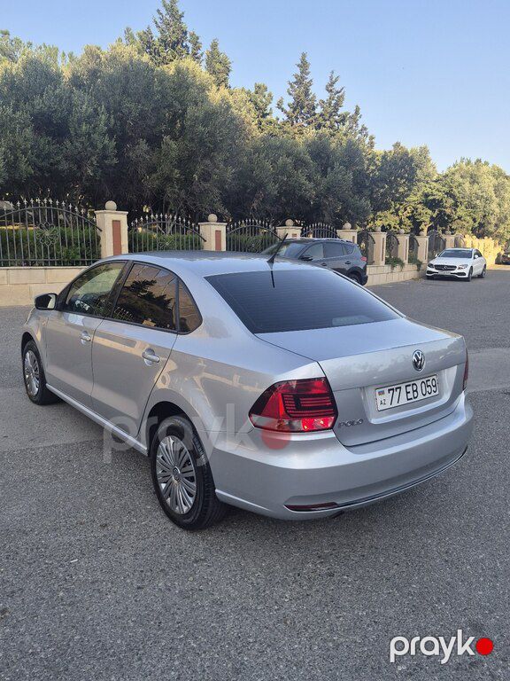 Volkswagen Polo, 1.6 L, 2018 il, 188 121 km — Avtomobillər, Bakı (6)