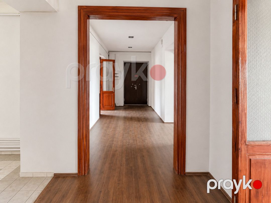 Satılır 3 otaqlı köhnə tikili 100 m² — Mənzil, Bakı (9)