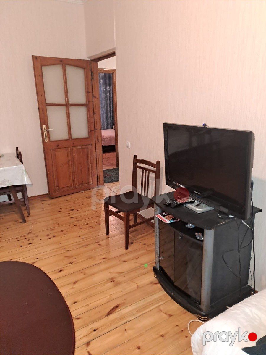 Satılır 2 otaqlı köhnə tikili 65 m² — Mənzil, Bakı (4)
