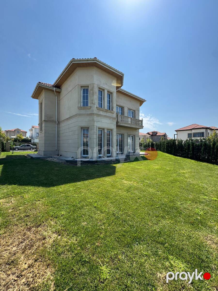 Satılır 7 otaqlı həyət evi/bağ evi 230 m² — Ev, villa, Bakı (2)