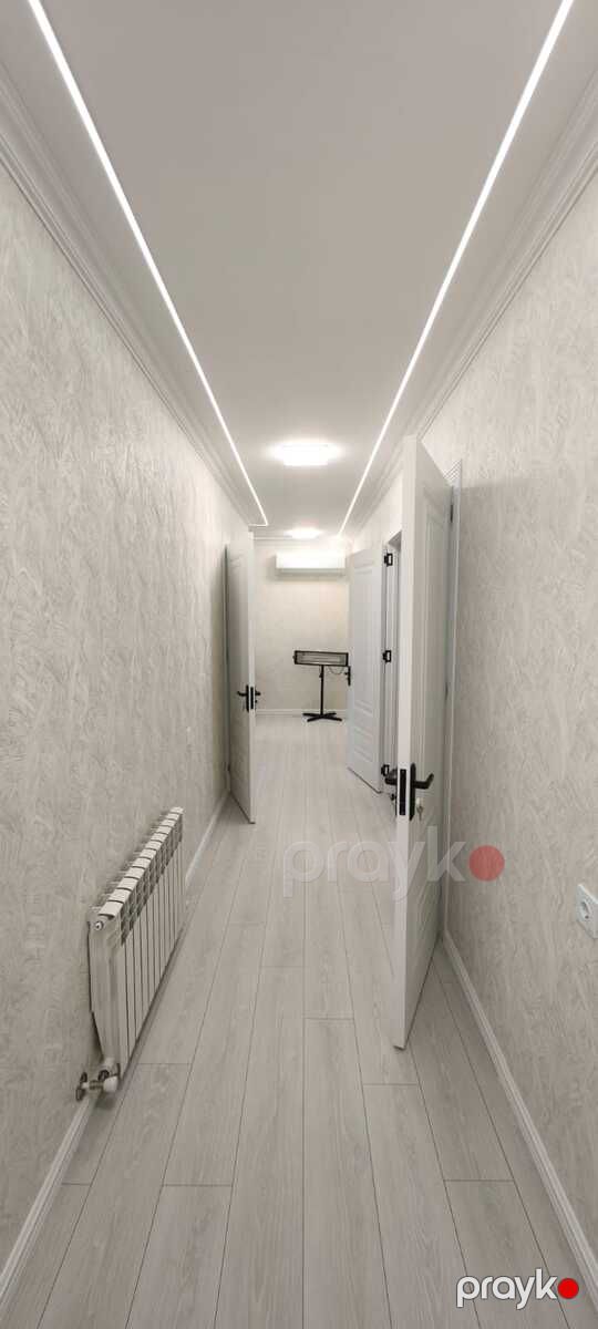 Satılır 4 otaqlı həyət evi/bağ evi 200 m² — Ev, villa, Bakı (4)