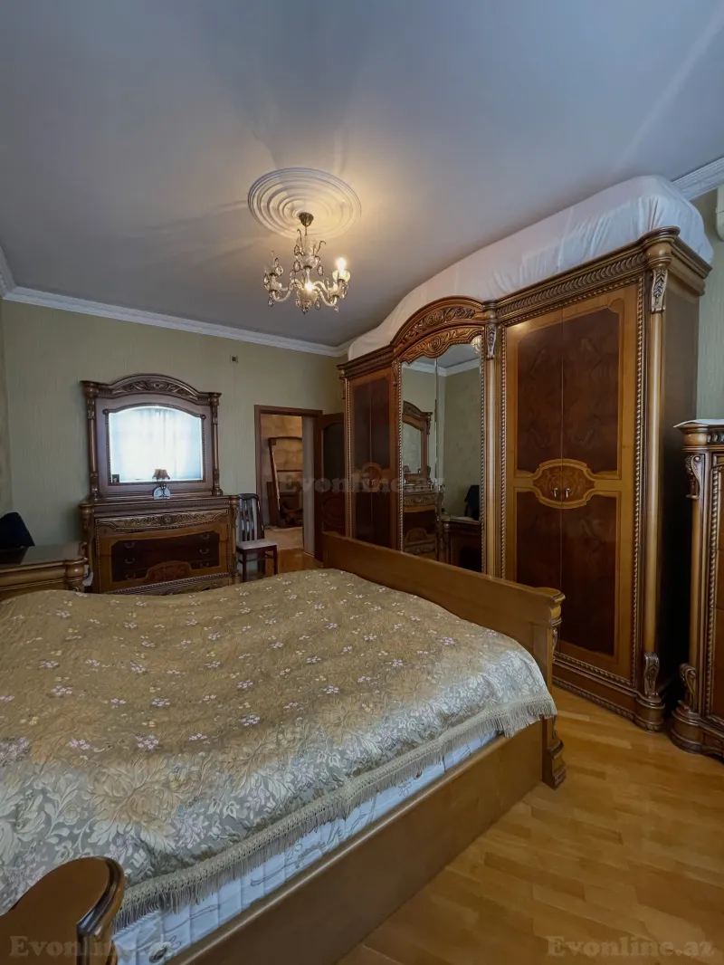 Satılır 4 otaqlı Mənzil Yeni tikili 146 m² Bakı, Binəqədi r., 8-ci mikrorayon — Mənzil, Bakı (8)