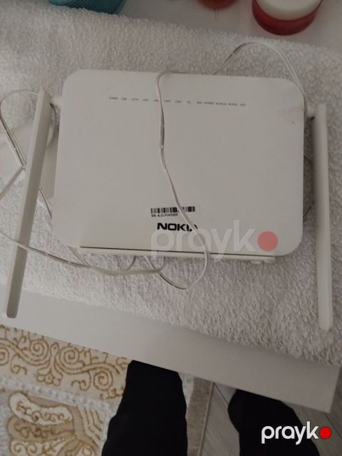 Nokia Wi‑Fi router - Marka/model: Nokia (üzərində göstəricilərlə — Digah