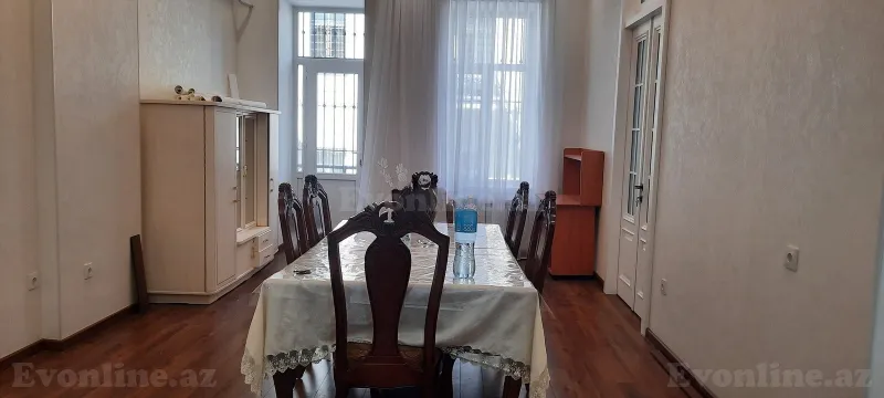 Kirayə verilir 3 otaqlı Mənzil Köhnə tikili 110 m² Bakı, Yasamal r., Nizami m — Mənzil, Bakı (3)