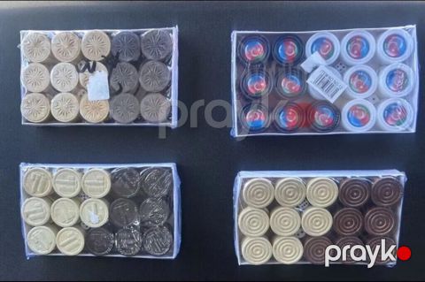 Nərd üçün fiş dəstləri satılır. Taxta olan 7 azn,Plastik olan 6 azn — Bakı