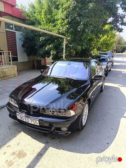 BMW 530, 3.0 L, 2002 il, 325 000 km
