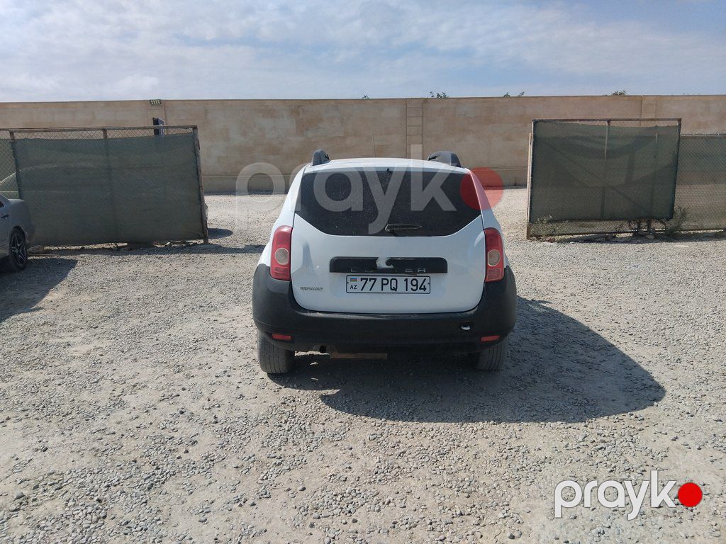 Renault Duster, 1.6 L, 2014 il, 240 000 km — Avtomobillər, Bakı (5)