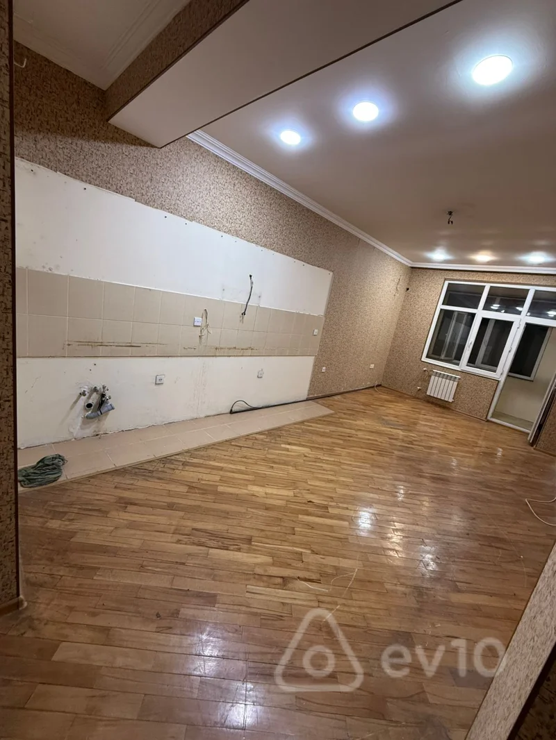 3 otaqlı mənzil, 140 m², Ənvər Hüseynov — Mənzil, Bakı (7)