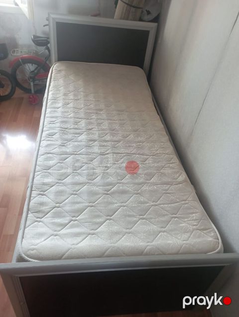 Mebel dəsti satılır.Dolab 4 qapılıdır.2 ədəd tək nəfərlik yataqdır.Tək — Sumqayıt