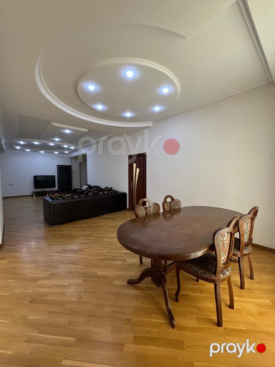 Satılır 5 otaqlı yeni tikili 220 m² — Mənzil, Bakı (4)