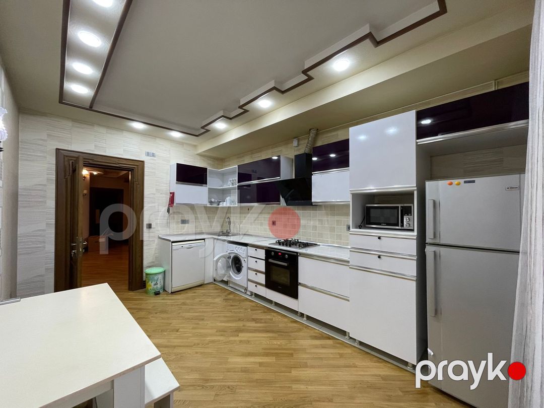 İcarəyə verilir 4 otaqlı yeni tikili 185 m² — Mənzil, Bakı (9)