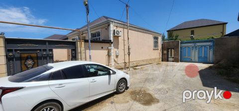 Həyət evi, Binəqədi qəs — Bakı