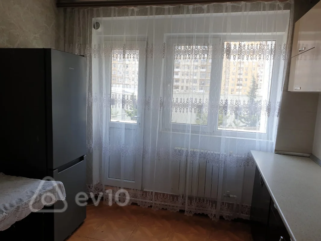 2 otaqlı mənzil, 60 m², M. Hadi küç. — kirayə — Mənzil, Bakı (9)